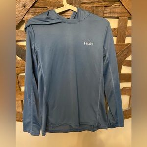 NWT - blue HUK hooded fishing shirt.